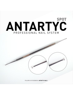 Attrezzature per unghie - Spot -